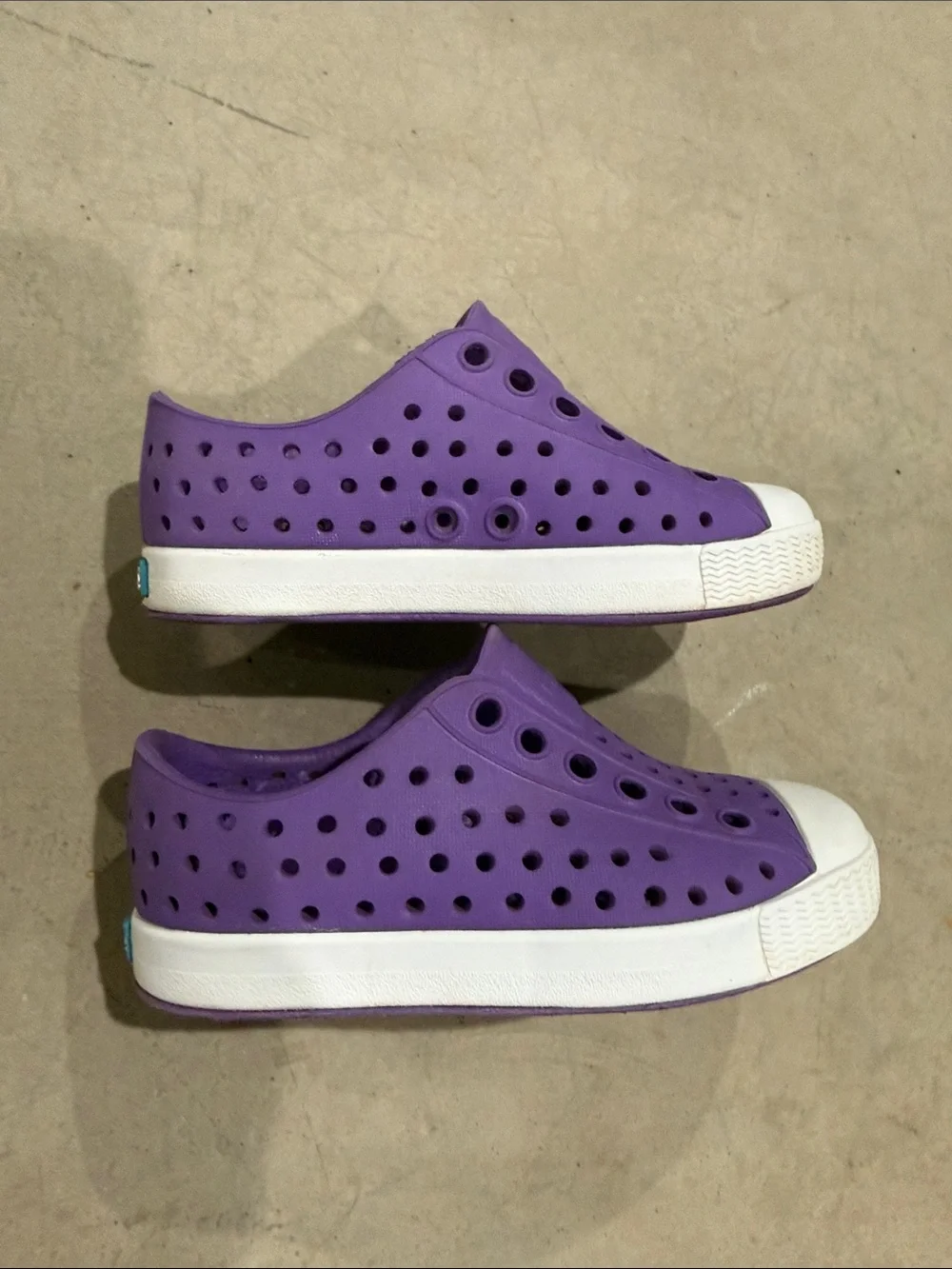 Native Kids Purple Slip-On Water Shoes Size 5/5c